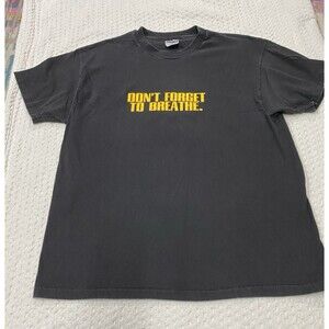 Vtg Under the Beetle's Cellar Mary Willis Walker T Shirt DON'T FORGET TO BREATHE